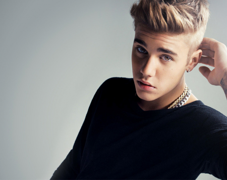Justin Bieber attacked in club (video)